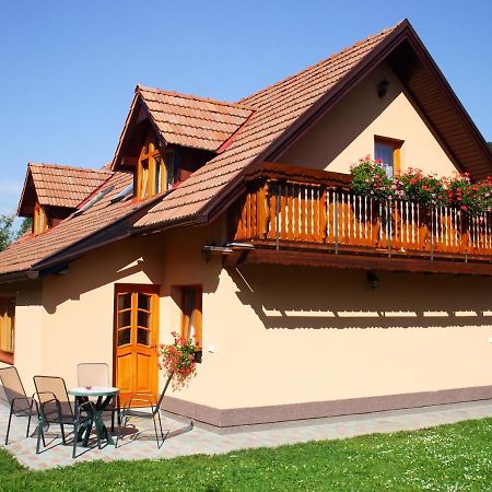 Privat Sokolie Apartment Terchova Bagian luar foto
