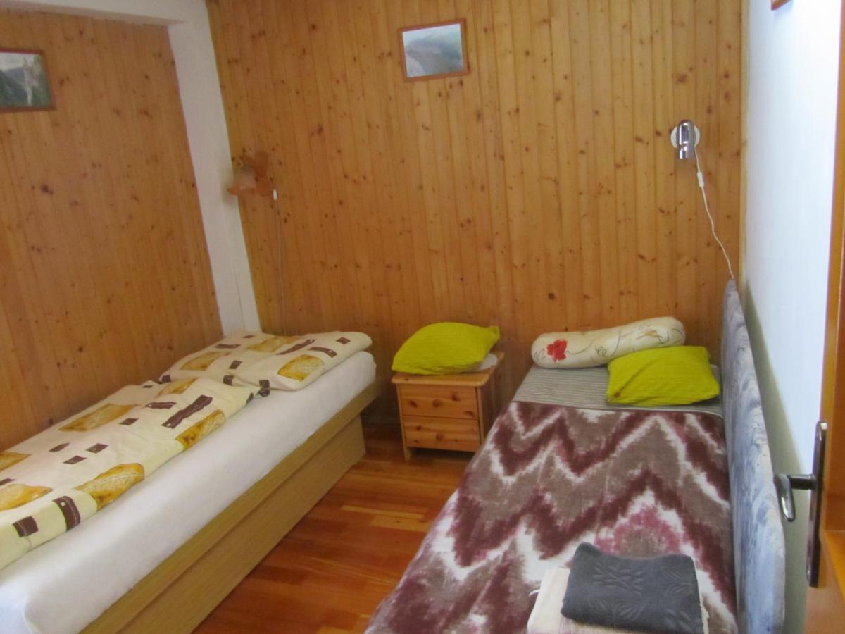 Privat Sokolie Apartment Terchova Bagian luar foto